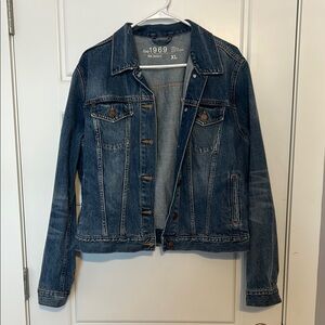 GAP Blue Jean Jacket Classic Trucker Style